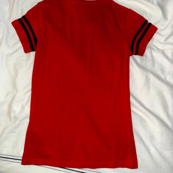 Guess T-shirt - Picture 2 of 2
